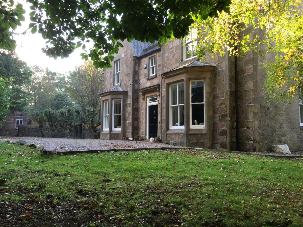 The Old Manse B&B Dufftown Dış mekan fotoğraf
